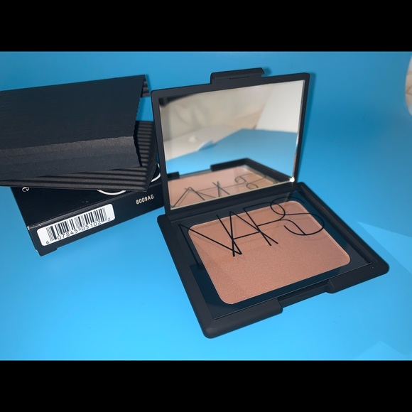 NARS bronzing powder - select your shade - Picture 7 of 7